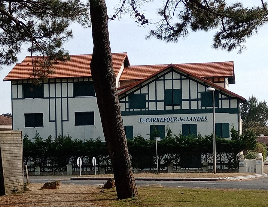 Le Carrefour des Landes Le Carrefour des Landes